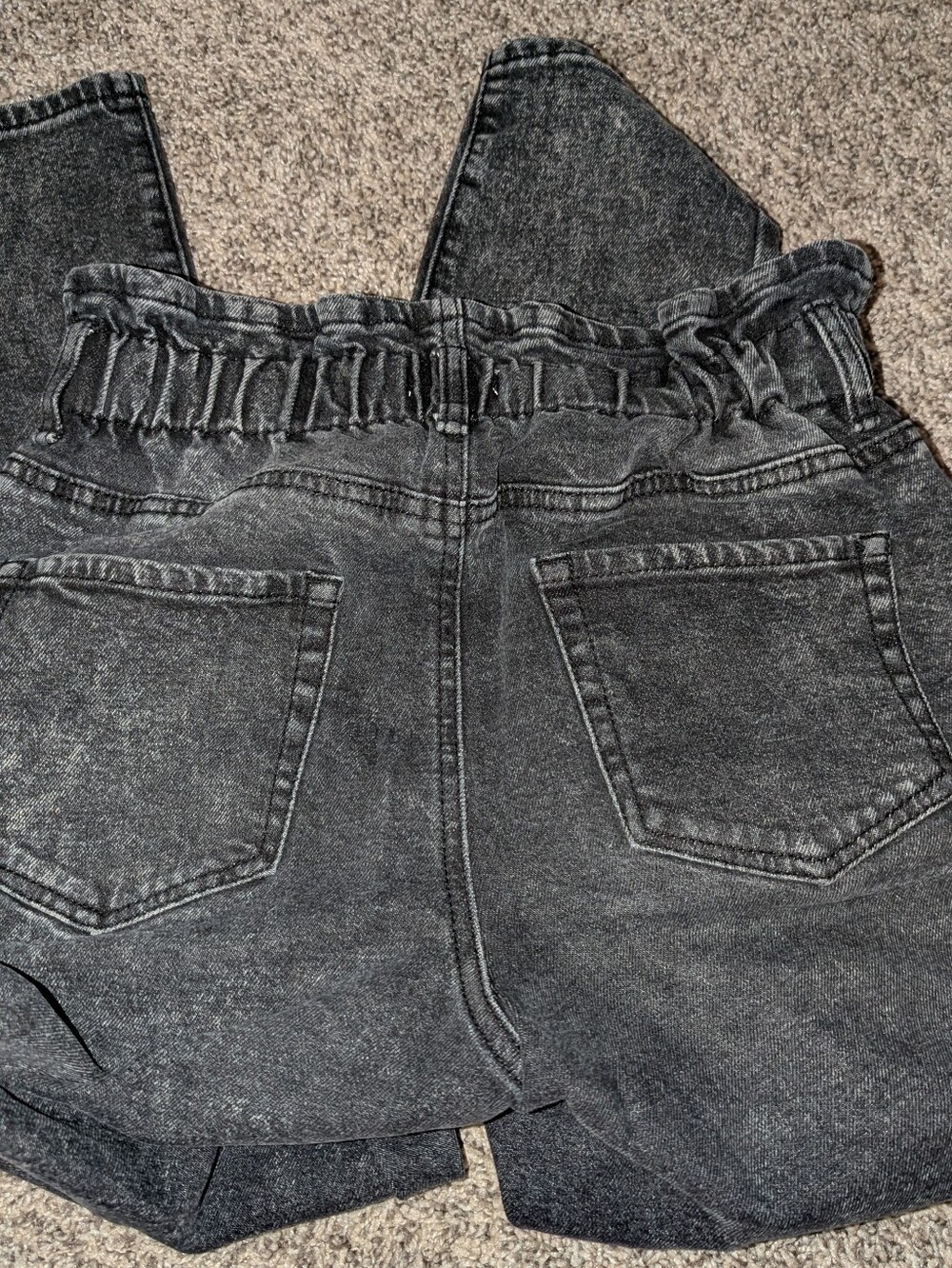 Jeans & Tops Bundle - Picture 7 of 7
